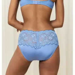 Amourette 300 Maxi, Provence