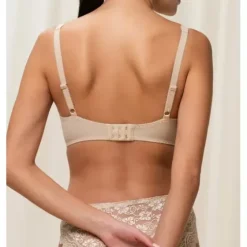 Amourette 300 WHP, Nude
