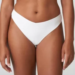 Arthill String, White