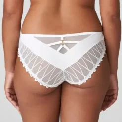 Arthill Tai, White