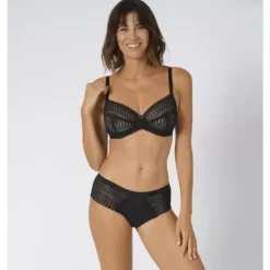 Aura Spotlight W, Black