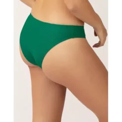 Bikini Tai, Green