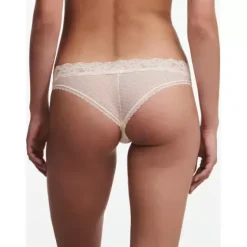 Brooklyn Tanga, Talc