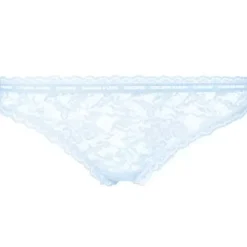 Calvin Klein Tai, Rain Dance