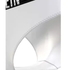 Classic Tai Trusse, White