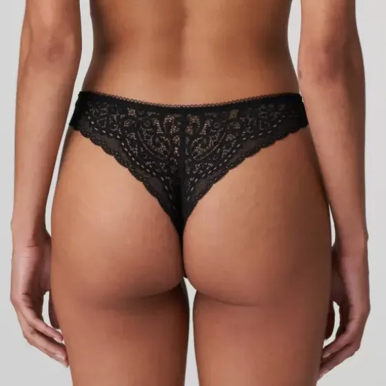 Coely String, Smokey