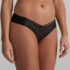 Colima String, Sort