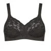 Delicate Doreen N, Black