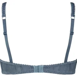 Dorrit Bra Fill, Bering Sea