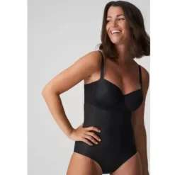 Figuras Uden Ben, Black