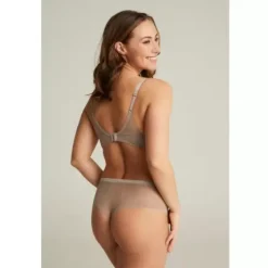 Filippa String, Dark Pearl