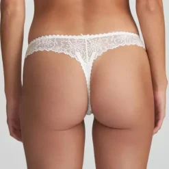Jane String, Natural