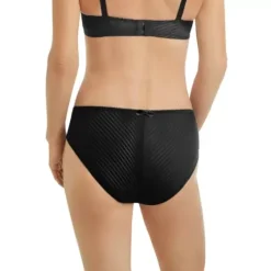 Karolina Tai, Black/Sand