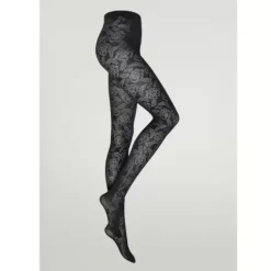 Laura Tight, Black