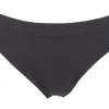Lucia Tai, Black