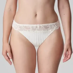 Madison String, Råhvid