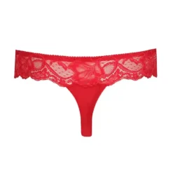 Madison String, Scarlet