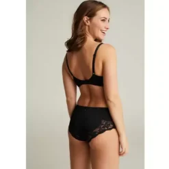 Mary Padded, Black