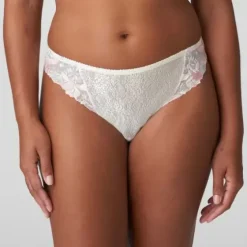 Mohala String, Vintage Natural