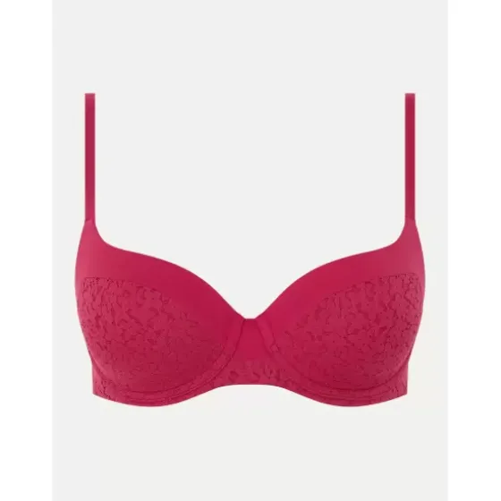 Norah Moulded, Cosmo