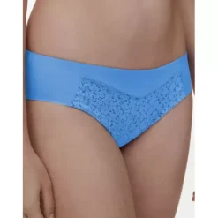 Norah Tai, Antoinette Blue