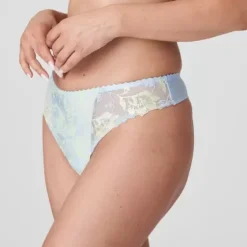 Nuzha String, Cloud