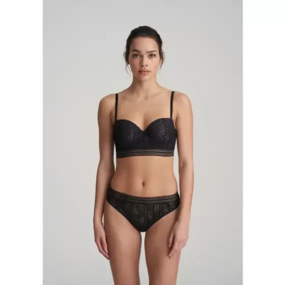 Richard String, Black