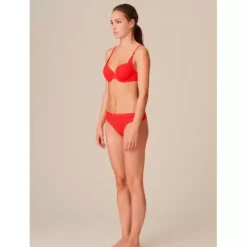 Salvador Padded, True Red