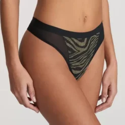 Seoul String, Wild Black