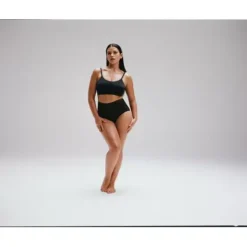 Smooth Comfort Shape Højtaljet String, Sort