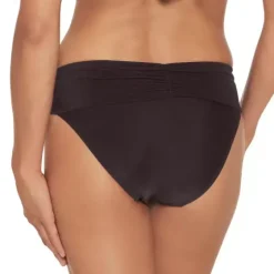 Swim Tai De Luxe, Coconut