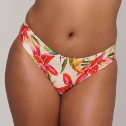 Tanzania Bikini Tai, Calm Tropics