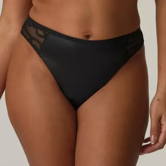 Vallarta String, Black
